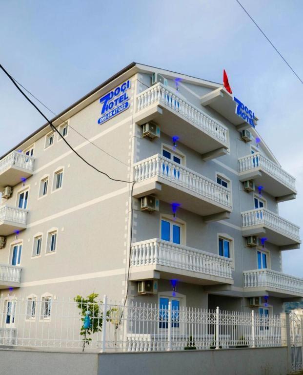 Doci Seven Apartment Velipoje
